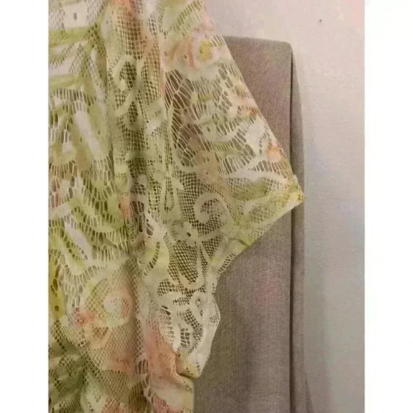 Alfred Dunner Petite Yellow/Green Beaded Short Sleeve Top Women’s Size:PXL - Picture 4 of 6